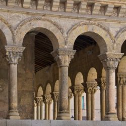 What style is the church of sainte-foy at conques france